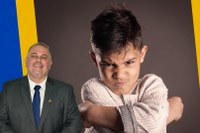 Agora é Lei: Petrópolis cria Programa de Acompanhamento Integral para alunos com TOD na rede municipal