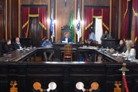 Audiência discute dívidas, terceirização e transparência na saúde