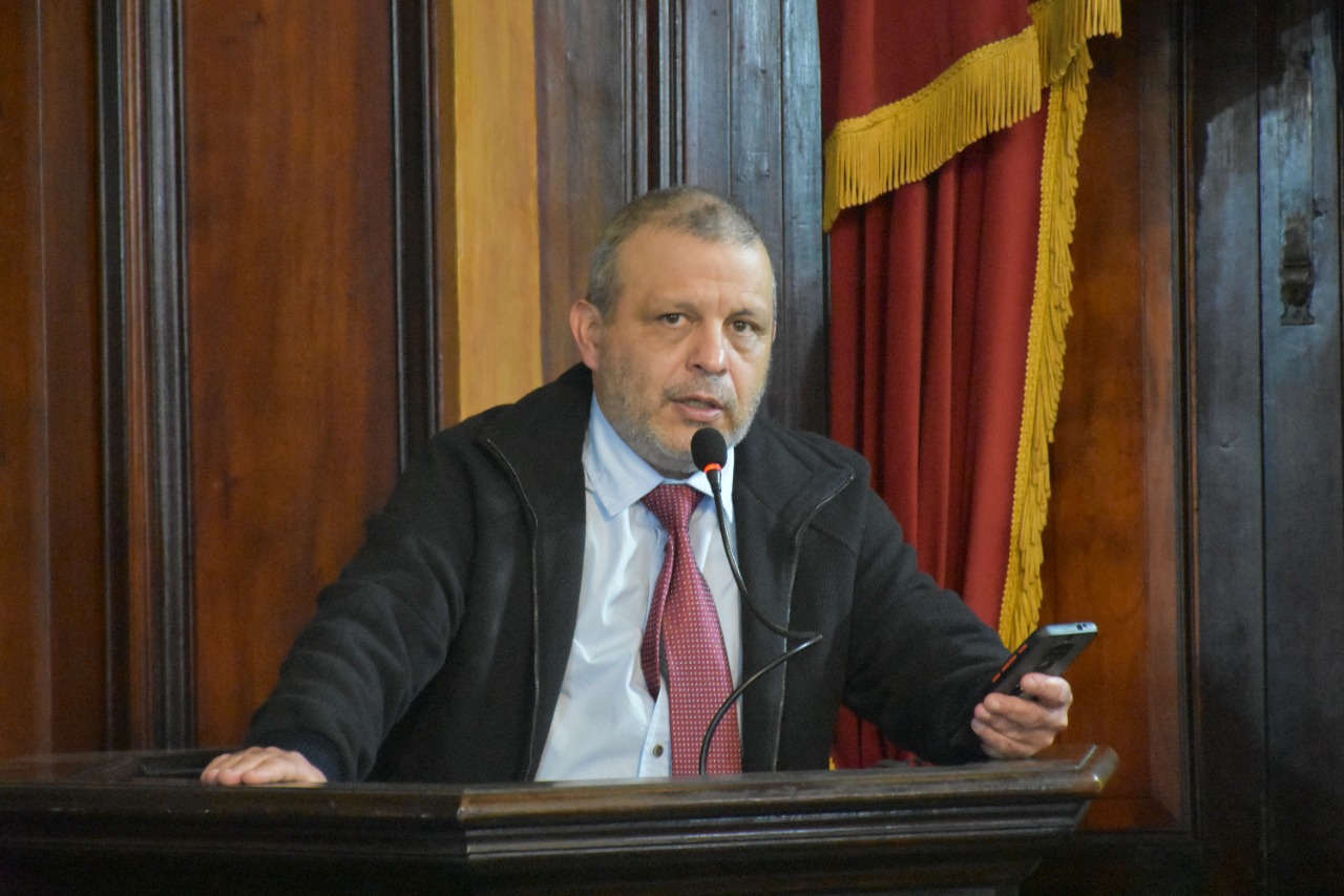 Câmara aprova a criação de farmácia veterinária popular