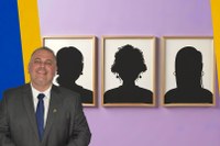 Câmara Municipal de Petrópolis institui a Galeria Lilás em homenagem às vereadoras da cidade