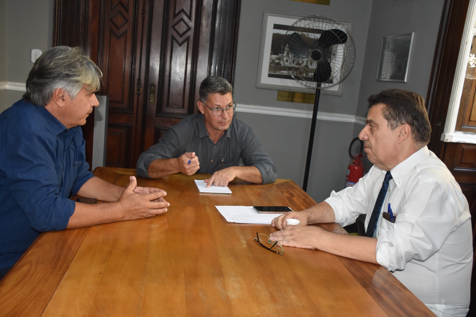 Câmara Municipal instaura CPI para investigar prorrogação de contrato com a SINART