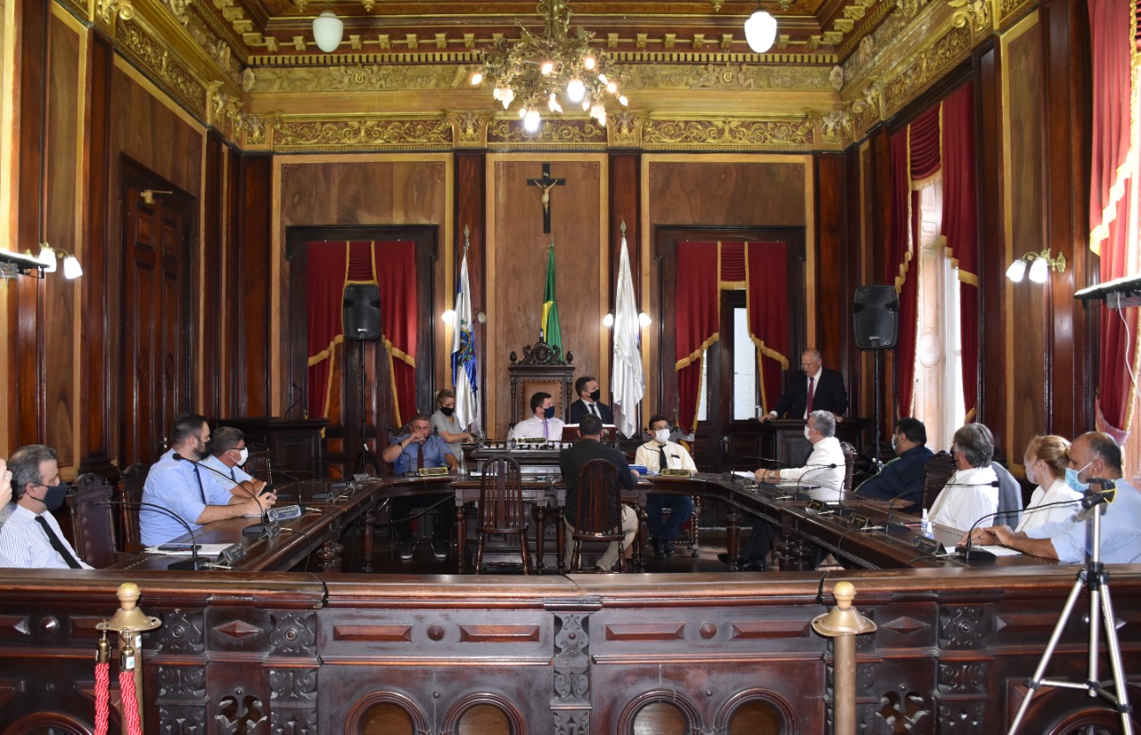 Câmara municipal realiza a primeira sessão plenária de 2022