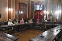 Câmara Municipal reúne especialistas para debate sobre tratamento alternativo para demência