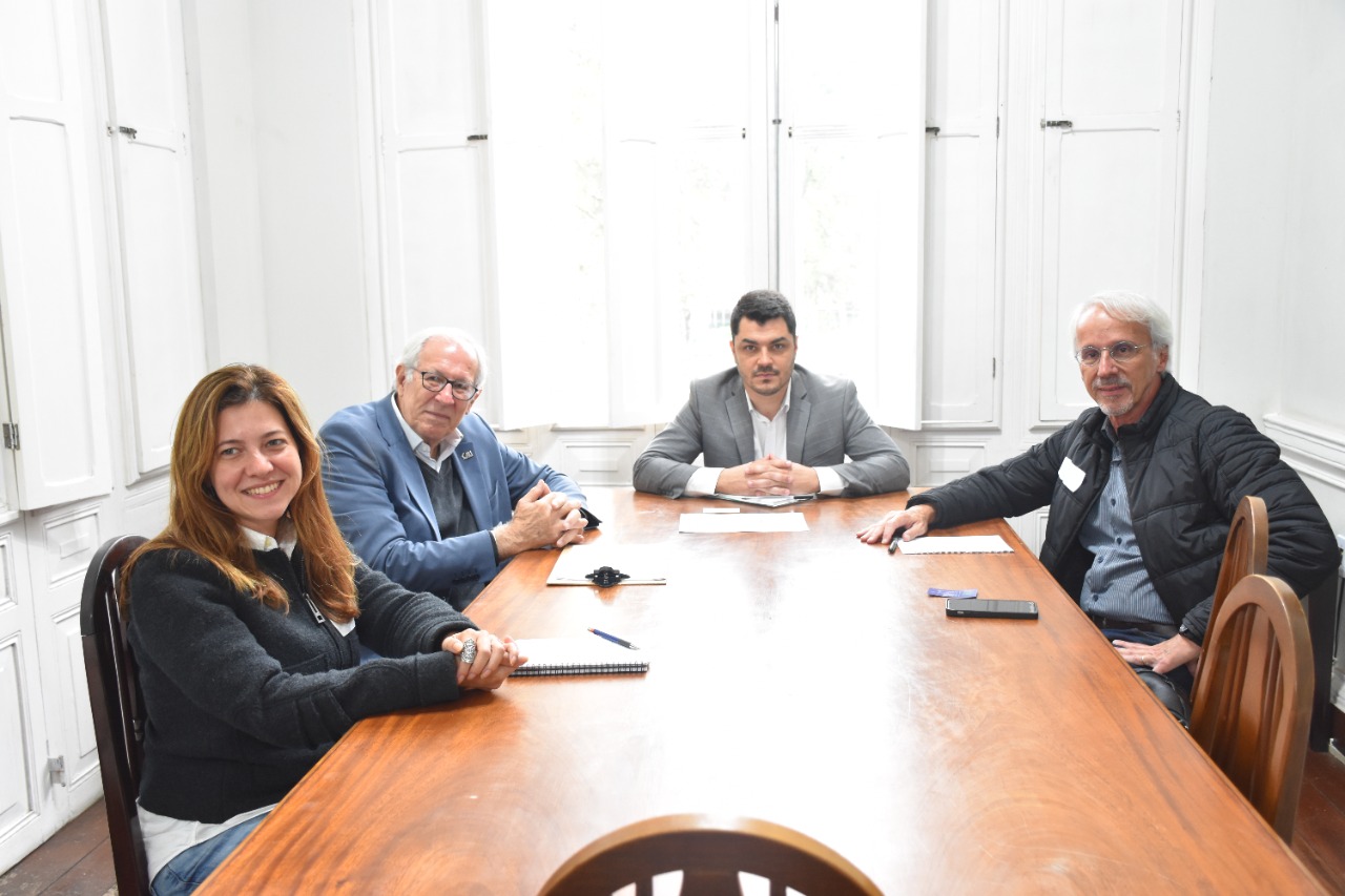 Câmara Municipal trabalha para celebrar acordo de cooperação que prevê assistência técnica gratuita para habitação de interesse social em Petrópolis