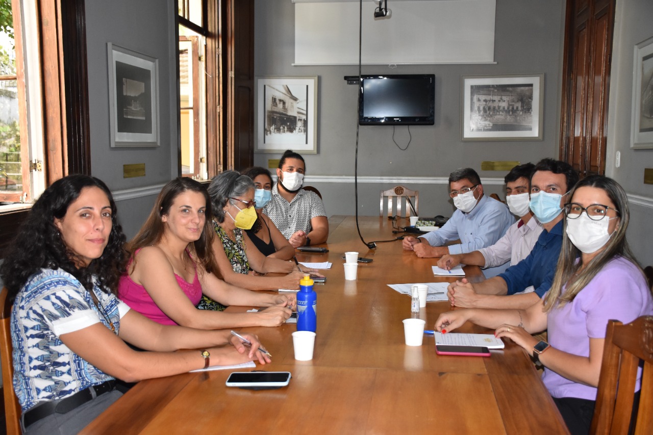 Comissão Especial de Assistência Social e Moradia faz primeira reunião de trabalho