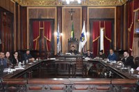 Em audiência pública, presidente da Comissão de Saúde da Câmara cobra medidas para reduzir filas para exames e atendimentos especializados