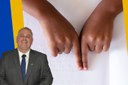 Indicação Legislativa sugere criação de oficinas de Libras e Braille na rede pública municipal