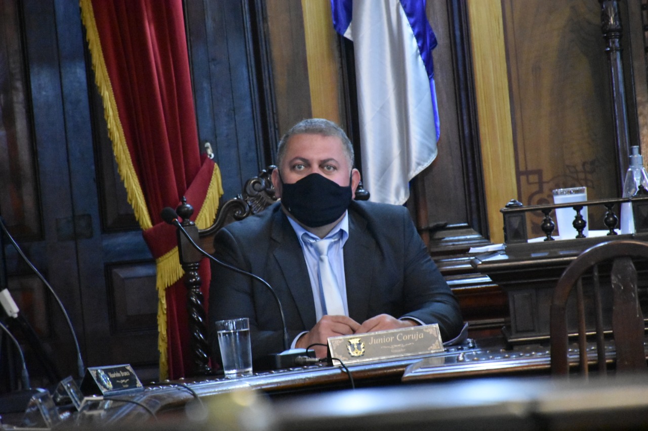 Junior Coruja solicita extensão do trajeto do ônibus Alto Alcobacinha até Rua Dalci de Souza