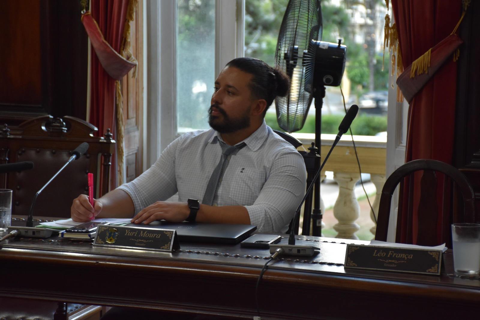 Município não poderá fechar unidades de ensino sem consultar previamente o Conselho de Educação e associações de moradores e de pais