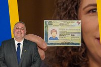 Projeto de Lei busca ampliar acesso à cidadania com divulgação de direito à segunda via gratuita