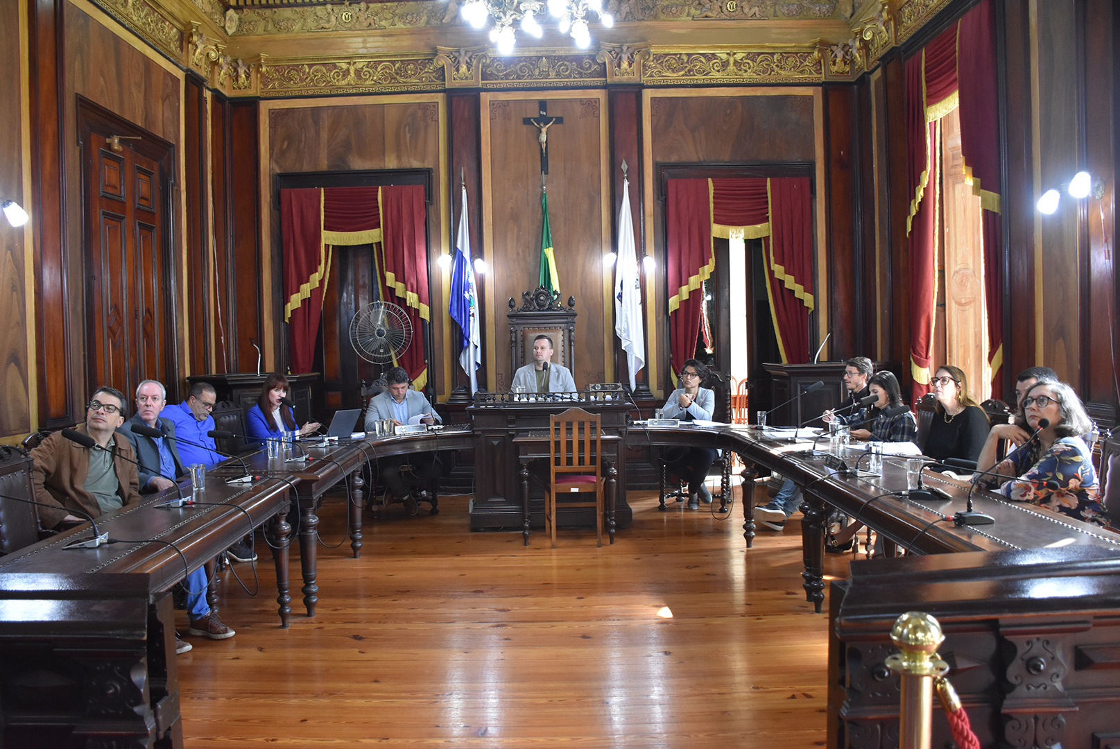 Saúde apresenta relatório do primeiro quadrimestre de 2026 em audiência pública na Câmara de Petrópolis
