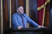 Vereador Júnior Coruja solicita instalação de bancas de economia solidária em Araras