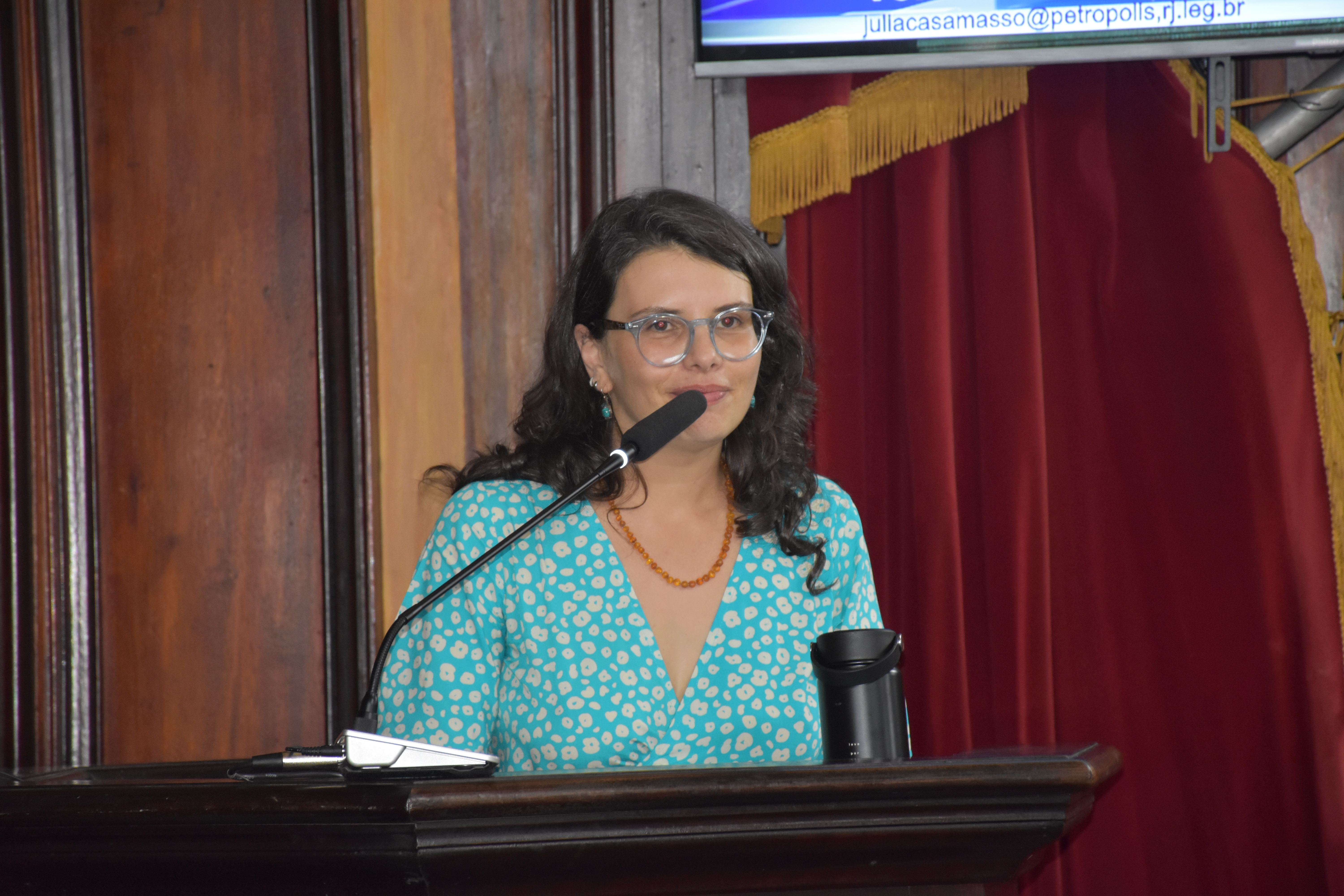 Vereadora defende o direito à livre amamentação