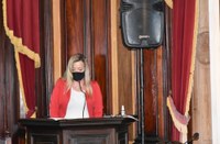 Vereadora pede cumprimento de lei que dá prioridade na vacinação para quem auxilia no cuidado de pessoas com deficiência intelectual